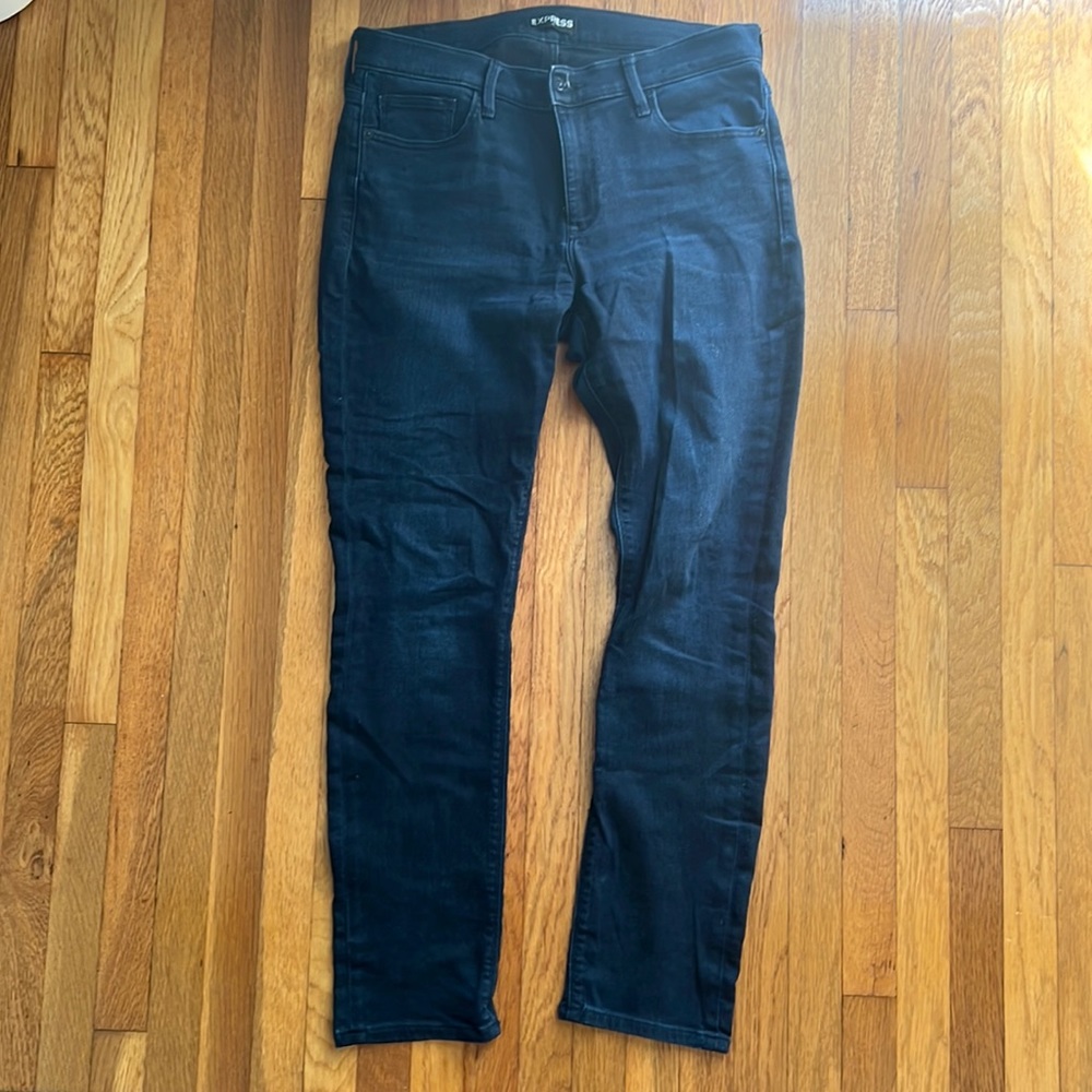Express Super Skinny Mid Rise Dark Wash Jeans, 12